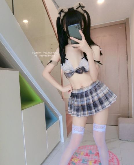 新诱人的女仆2