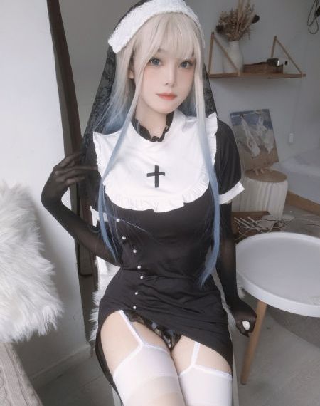乱亲h女秽乱常视频
